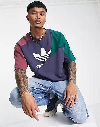 Adidas Orijinal Tshirt