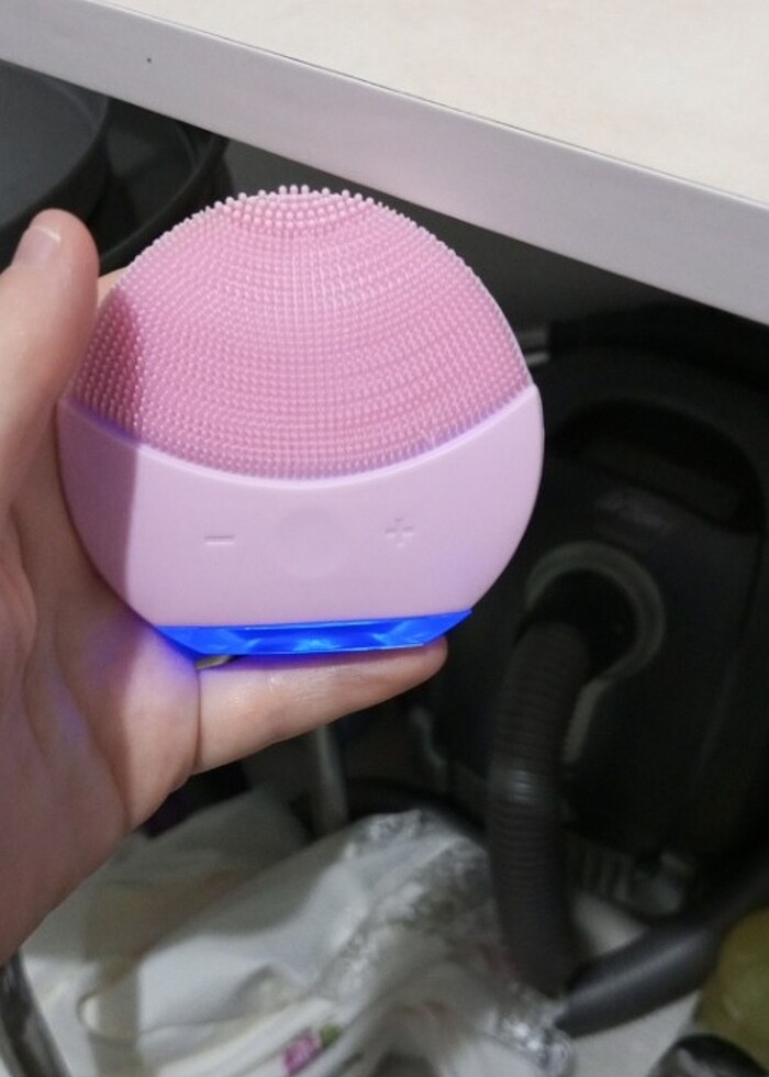 Titreşimli yüz temizleme&masaj cihazı - Görsel 3