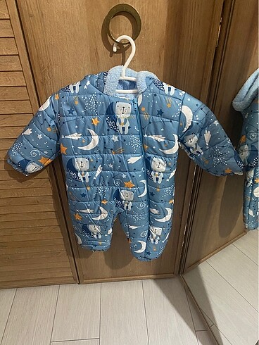 Astronot Mont