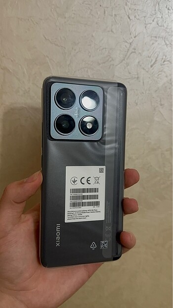 Mi 14T Pro 12/1TB Server Kayıtlı