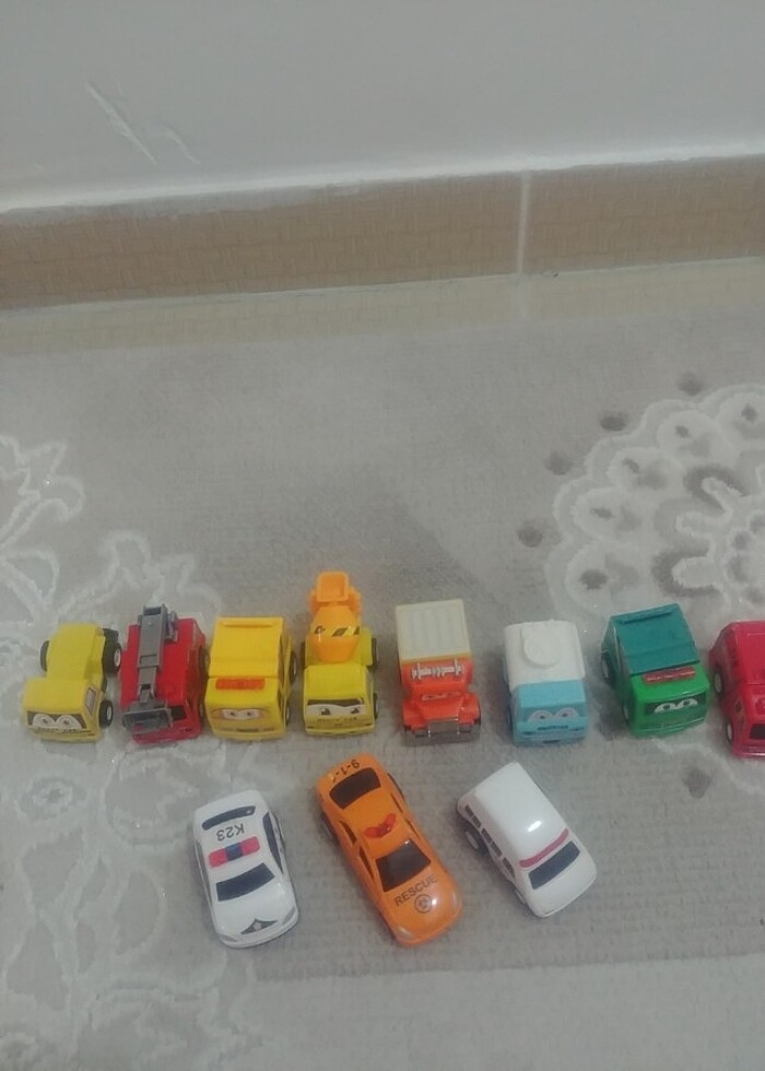 Oyuncak mini arabalar - Görsel 2