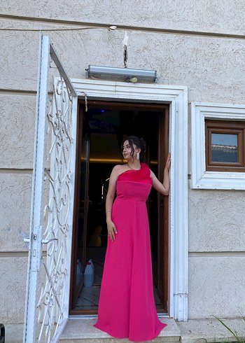 Pembe Uzun Drapeli Straplez Abiye Elbise