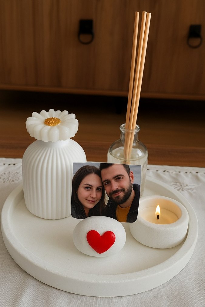 Kırmızı Kalp Desenli fotoğraf tutucu - Görsel 2