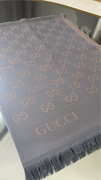 Gucci İpeksi Pamuklu Şal