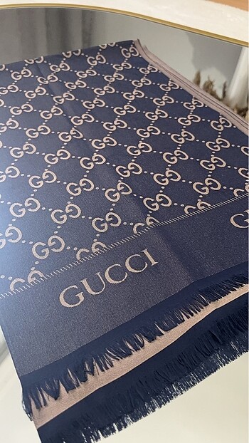 Gucci İpeksi Pamuklu Şal