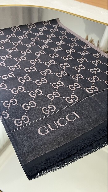 Gucci İpeksi Panulllu Şak