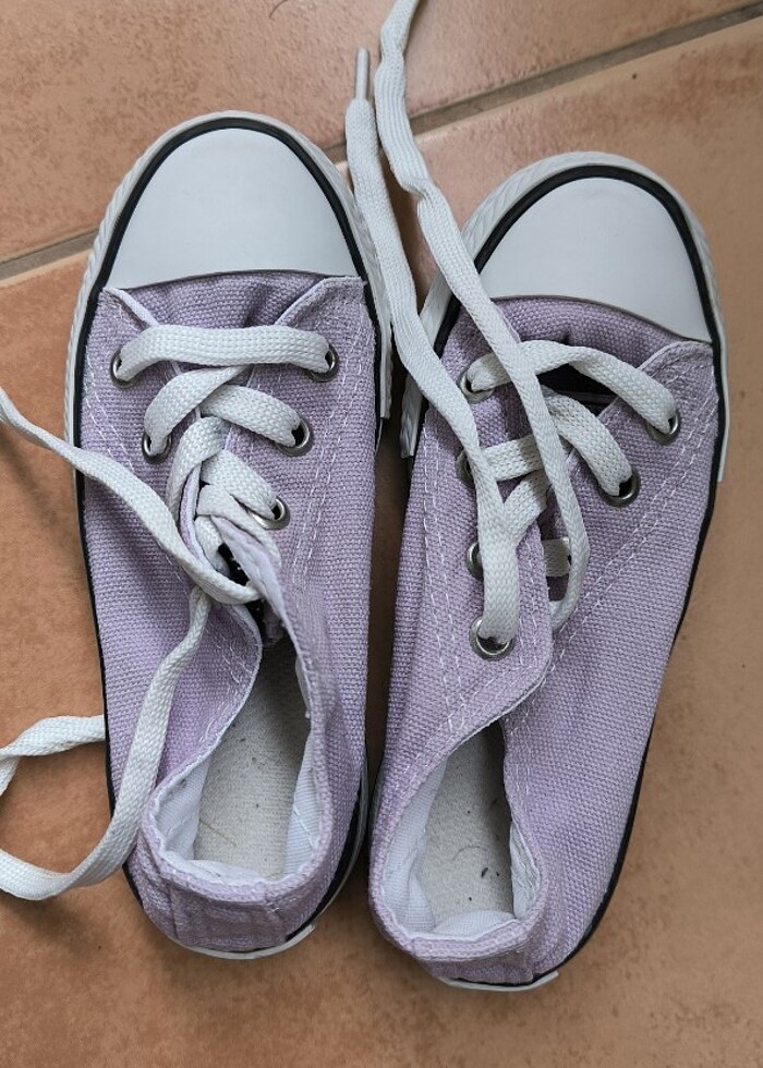 27 no Converse ayakkabı  - Görsel 2