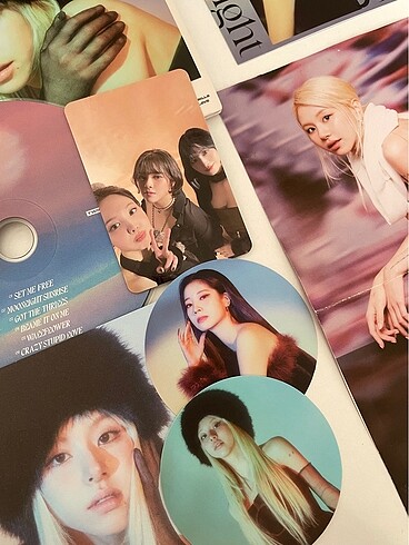 chaeyoung twice digipack rtb + momo pster