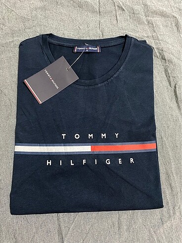 TOMMY HİLFİGER ERKEK T-Shirt