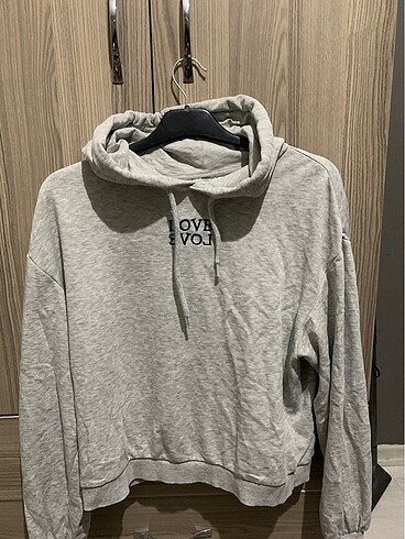 H&M gri kazak