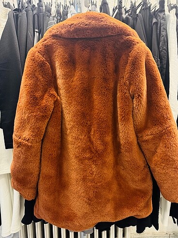 m Beden Bershka peluş kürk
