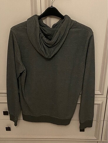 l Beden NEW BALANCE SWEAT