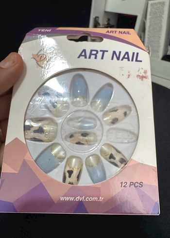 Mavi ve leopar desenli yapay tırnak seti - Görsel 5