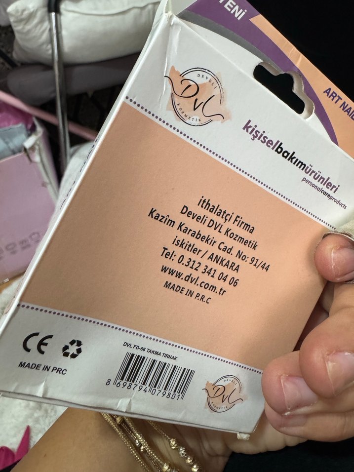 Mavi ve leopar desenli yapay tırnak seti - Görsel 4