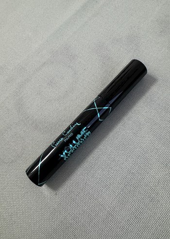 Siyah Maskara - Görkemli Hacim & Tanımlama - Görsel 5