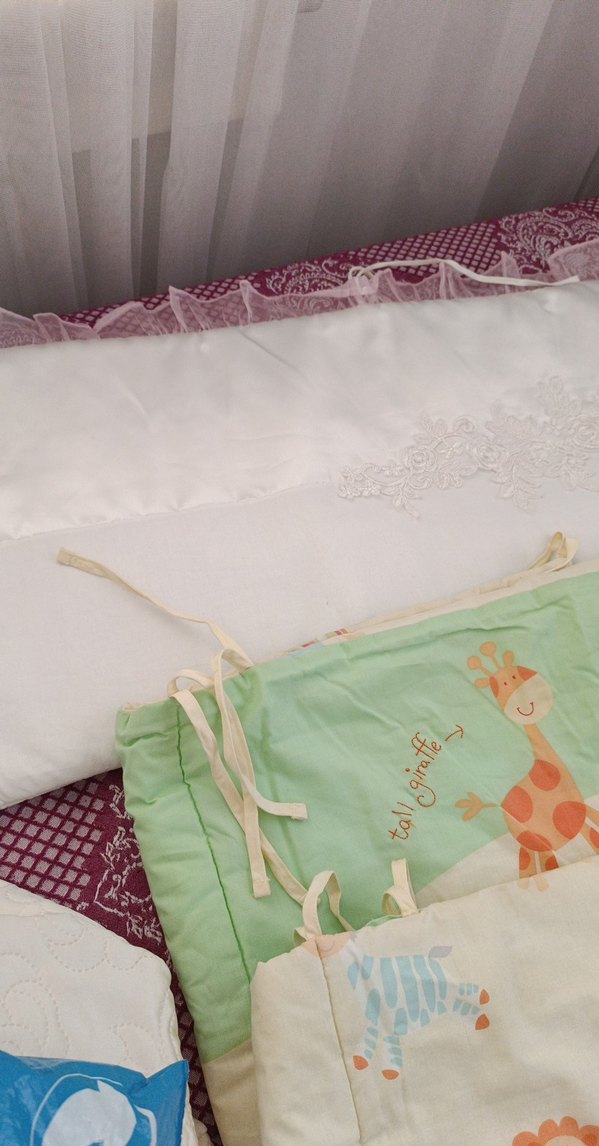 Çocuklar için Nakışlı Pastel Desenli Uyku Koruyucu - Görsel 2