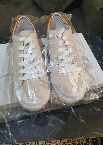 U.S. Polo Assn. Erkek Spor Ayakkabı 42 numara sıfır etiketli - Görsel 4