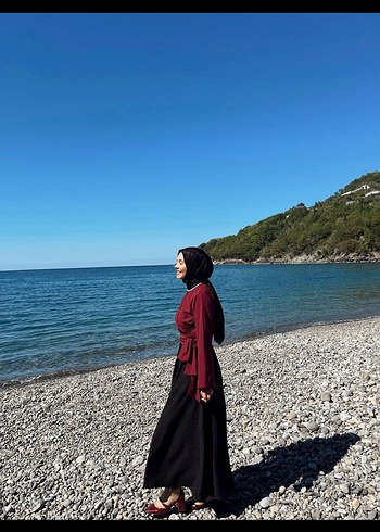 yandan bağlama detay bordo gçmlek