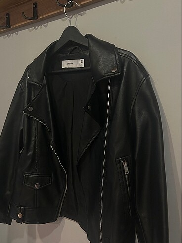 xs Beden Orijinal ürün BERSHKA