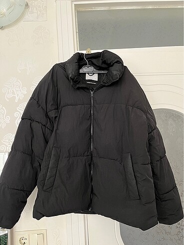 Bershka mont şişme