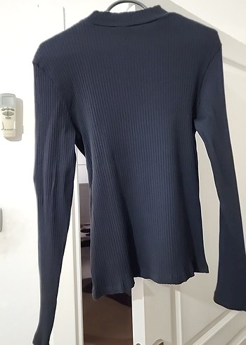 Siyah Yüksek Yakalı İnce Kadın Kazak - Görsel 2