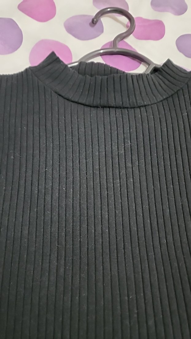 Siyah Yüksek Yakalı İnce Kadın Kazak - Görsel 4