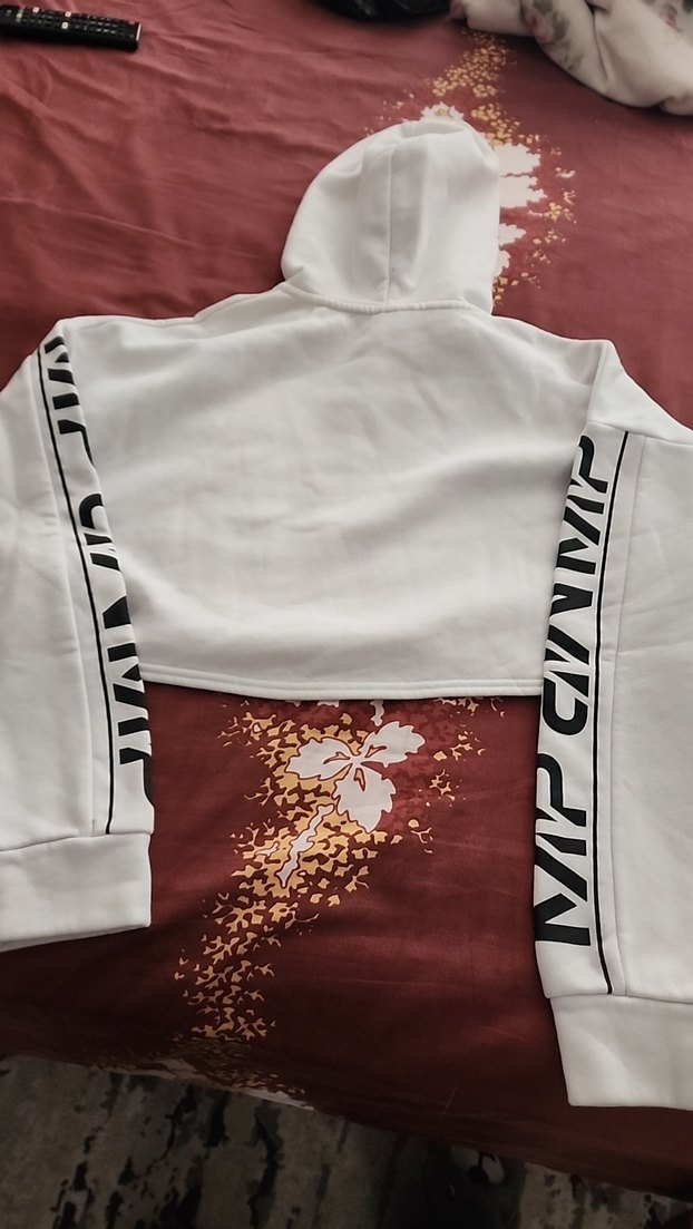 Kadın Beyaz Kapüşonlu Baskılı Sweatshirt - Görsel 3