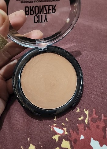 Maybelline City Bronzer Koyu Bej Pudra - Görsel 2