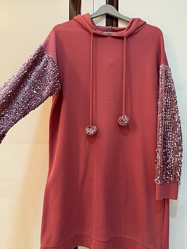 Diğer Pembe Kolları Payetli Tunik
