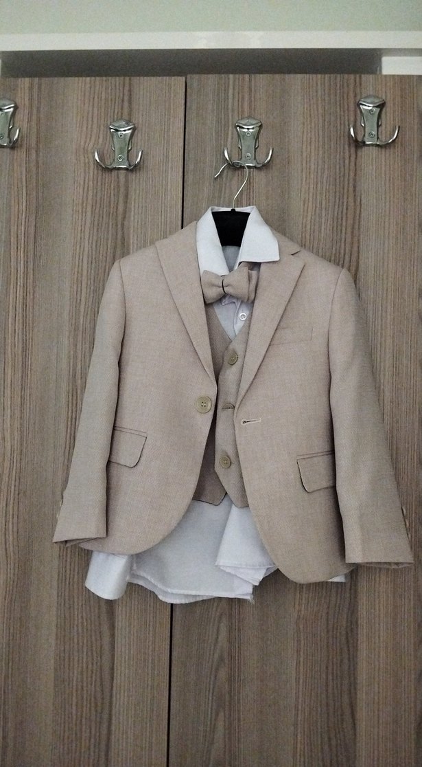 Bej Renkli Erkek Çocuk Klasik Takım Elbise - Görsel 2