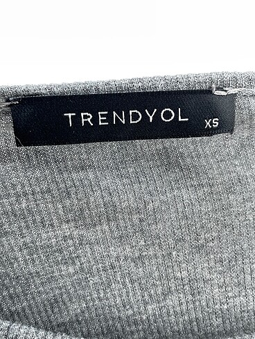 xs Beden çeşitli Renk Trendyol & Milla Bluz %70 İndirimli.