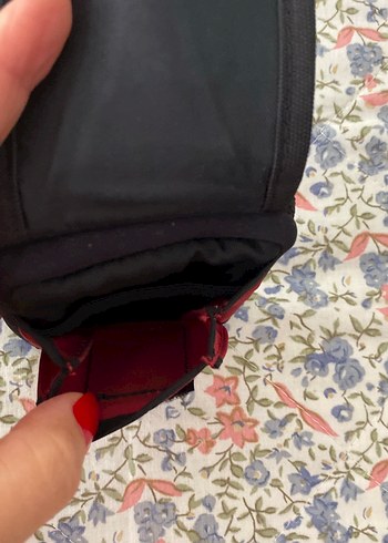 Kırmızı Gri siyah renklerde,ERKEK spor cüzdan.İthaldir boy 12 cm - Görsel 2