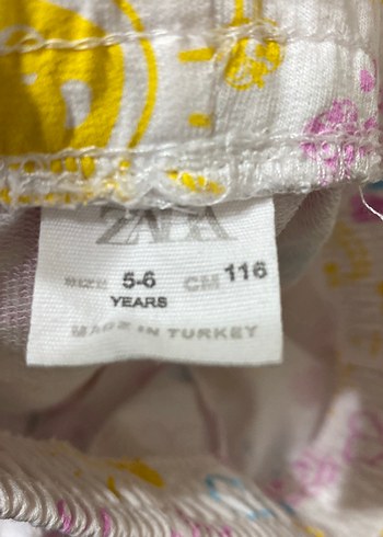 Renkli Pop Kültür fırfırlı Kız Şortu - Görsel 5