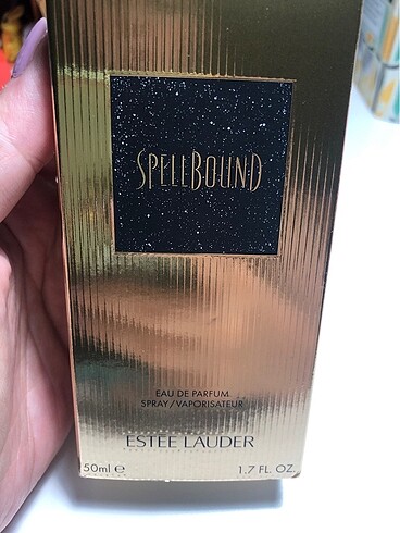  Beden Renk Estee Lauder Spellbound parfüm