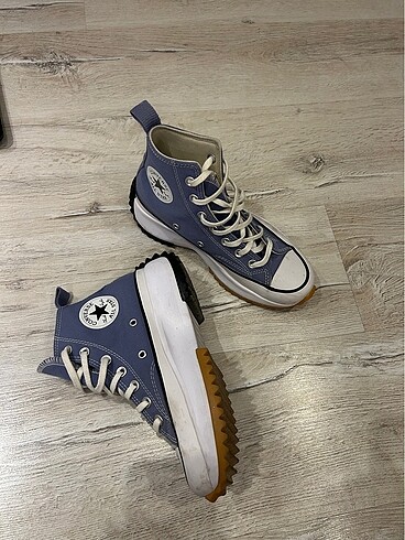 CONVERSE CHUCK TAYLOR