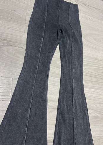 çocuk  Gri Denim Pilili İspanyol Paça Pantolon - Görsel 3