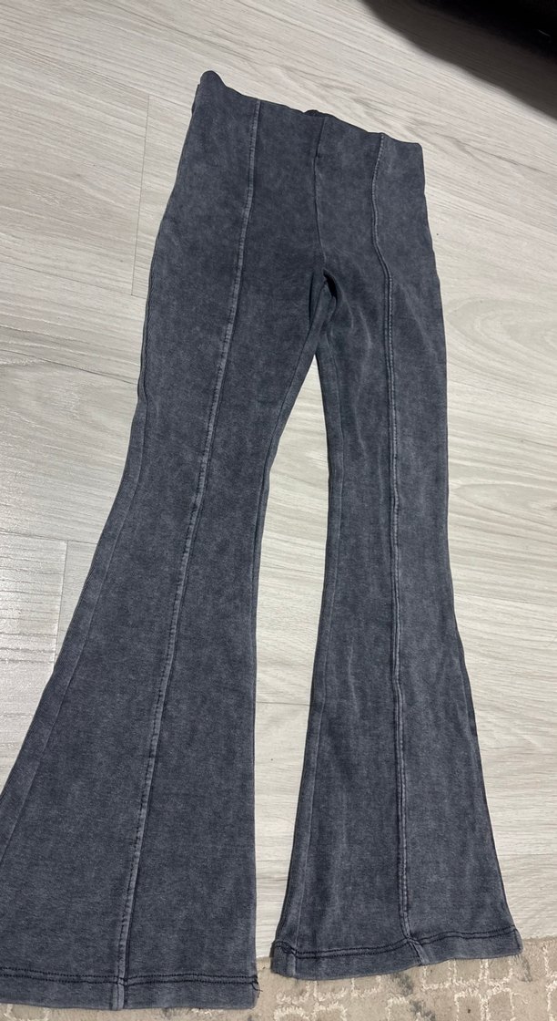 çocuk  Gri Denim Pilili İspanyol Paça Pantolon - Görsel 3