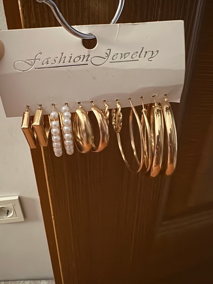 Altın Renk Mini Boncuklu Bohem Küpeler - Görsel 2