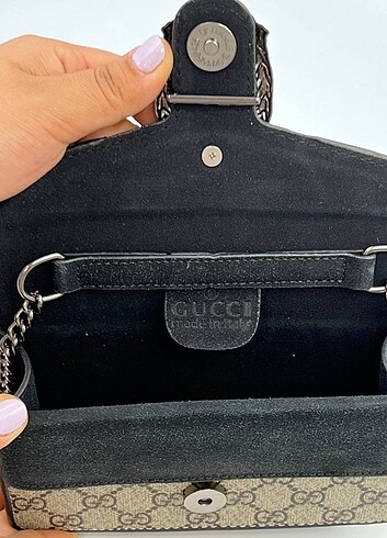  Beden çeşitli Renk Gucci