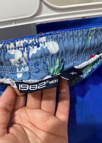 Erkek Mavi Mini Rahat Kesim Şort - Görsel 3