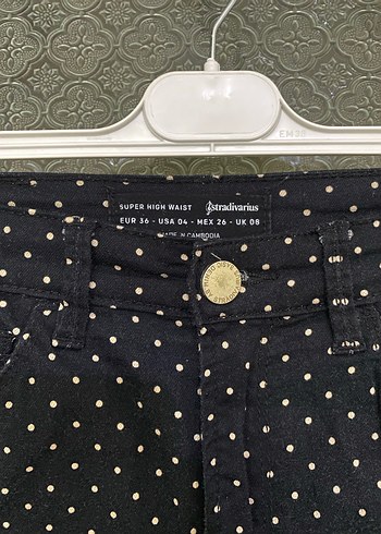 Kadın Siyah Puantiyeli Dar Kesim Kot Pantolon - Görsel 3