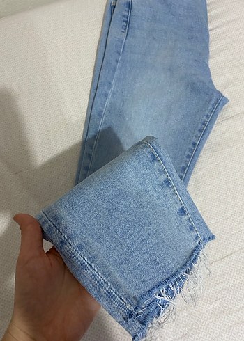 Pastel Mavi Midi Kesim Kadın Denim Pantolon - Görsel 6