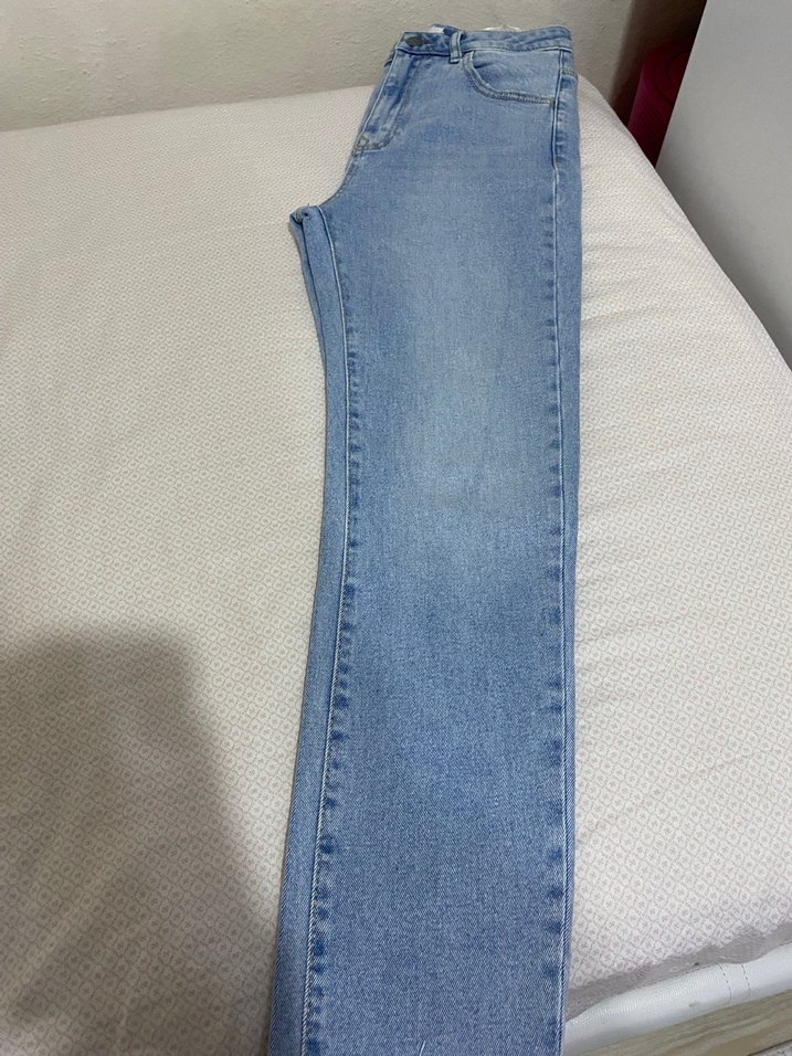 Pastel Mavi Midi Kesim Kadın Denim Pantolon - Görsel 4