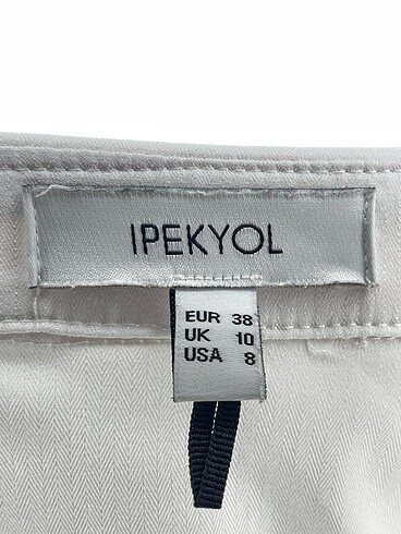 38 Beden beyaz Renk ipekyol Gömlek %70 İndirimli.