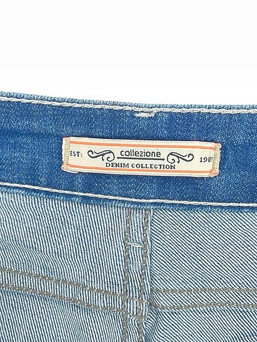 38 Beden çeşitli Renk Collezione Mini Şort %70 İndirimli.