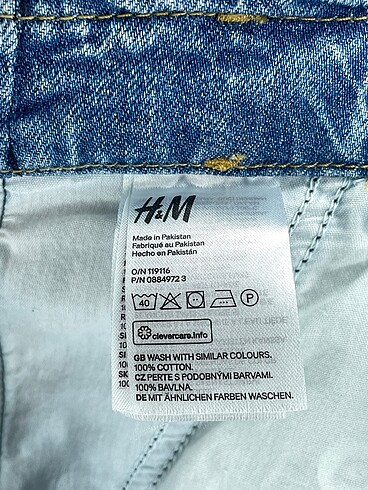 46 Beden mavi Renk H&M Jean / Kot Şort %70 İndirimli.