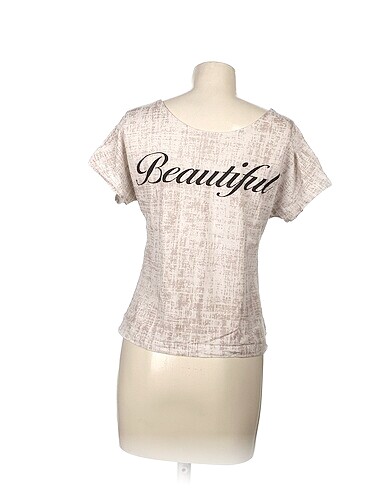 universal Beden Diğer T-shirt %70 İndirimli.