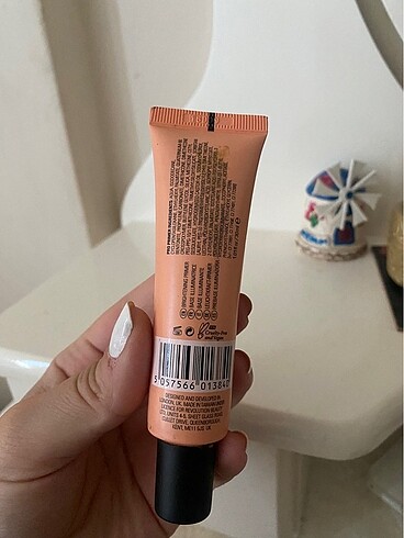 Revolution Revulation pro primer