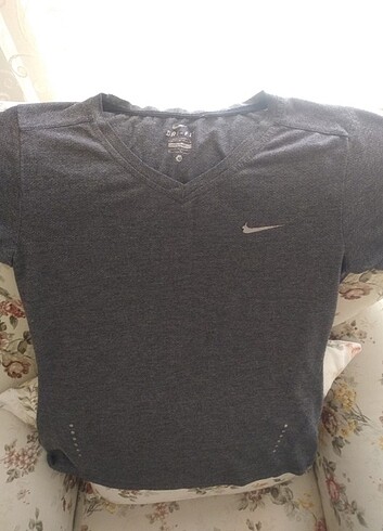 Orjinal Nike T-shirt 
