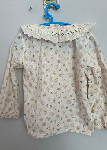 Kız Çocuk Bej Çiçekli Düğmeli gömlek - Görsel 3